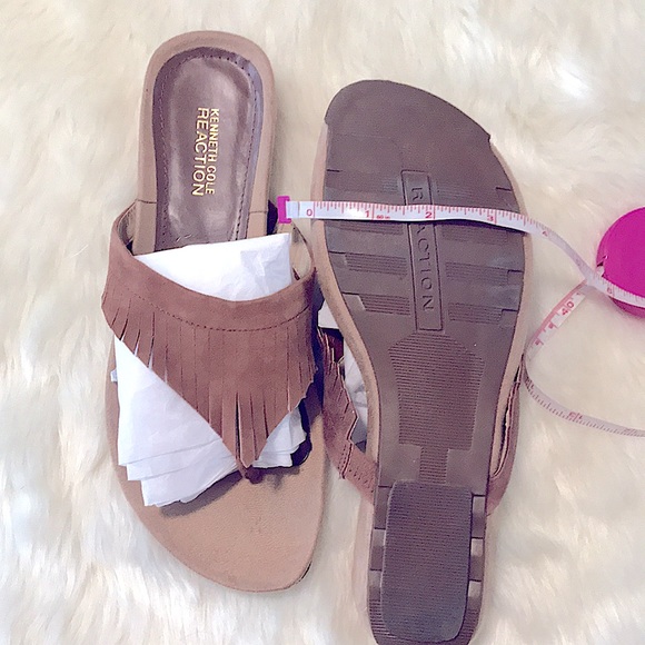 🆕BOHO🪶Kenneth Cole’s Comfy Suede Fringe Sandals - Picture 8 of 16